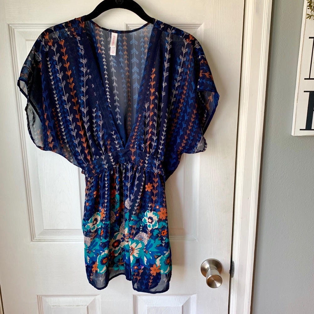 3 for $25! Xhilaration cap sleeve tie back blouse
